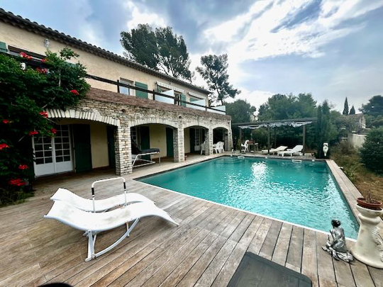 Maison-Villa - SANARY-SUR-MER