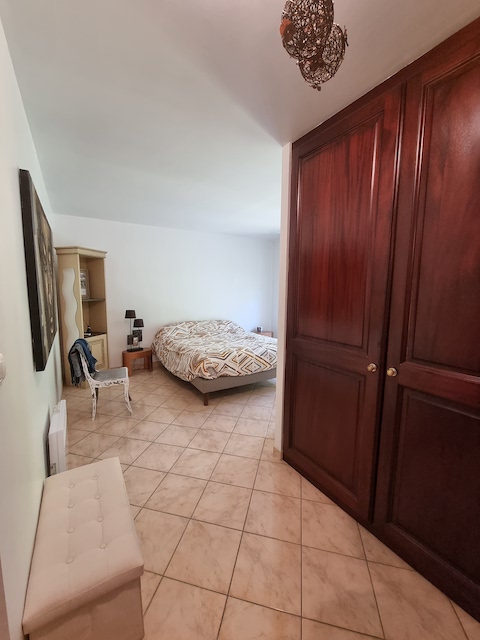 Apartment - SIX-FOURS-LES-PLAGES
