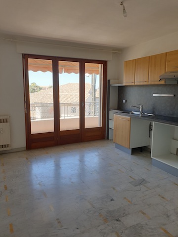 Apartment - SIX-FOURS-LES-PLAGES