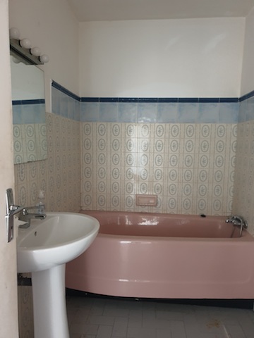 Apartment - SIX-FOURS-LES-PLAGES