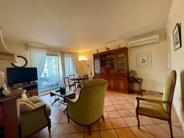 Apartment - SANARY-SUR-MER
