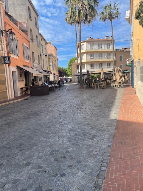Local Commercial - SANARY-SUR-MER