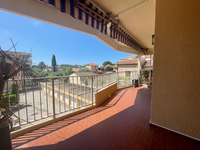 Apartment - SANARY-SUR-MER