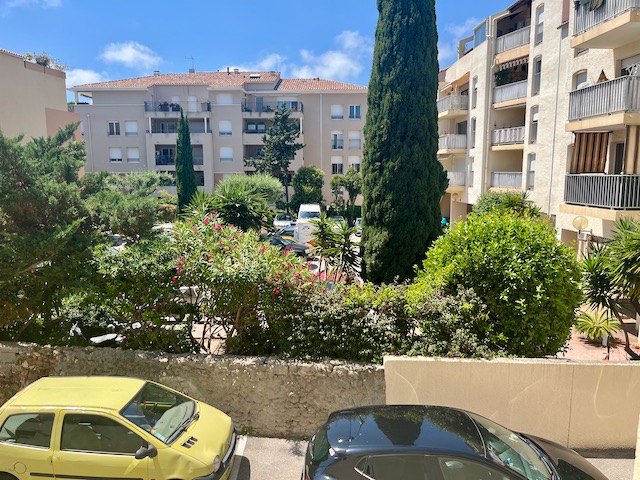 Appartement - SIX-FOURS-LES-PLAGES