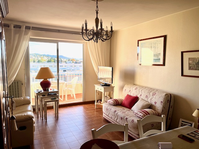 Apartment - SANARY-SUR-MER