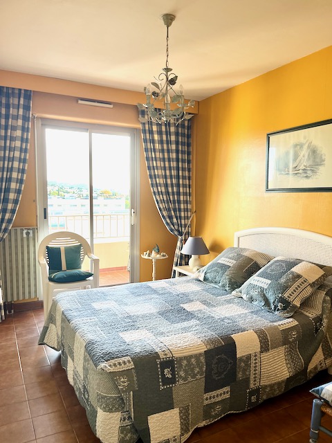 Apartment - SANARY-SUR-MER