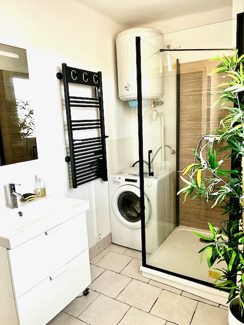 Appartement - SIX-FOURS-LES-PLAGES