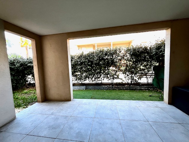 Appartement - SIX-FOURS-LES-PLAGES
