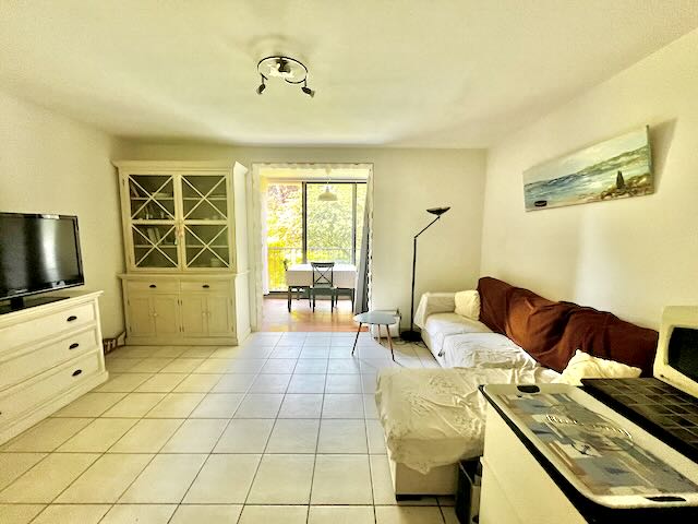 Appartement - SIX-FOURS-LES-PLAGES