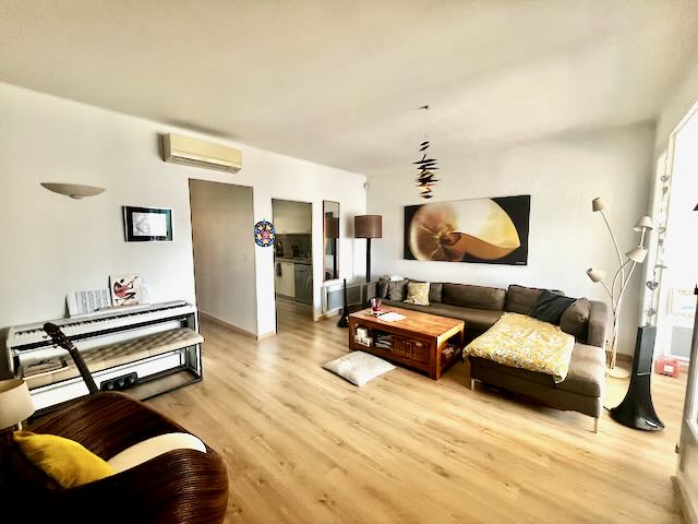 Apartment - SANARY-SUR-MER