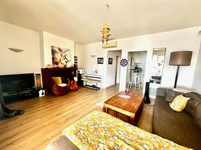 Apartment - SANARY-SUR-MER