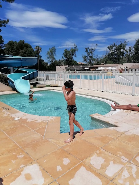 Apartment - SIX-FOURS-LES-PLAGES