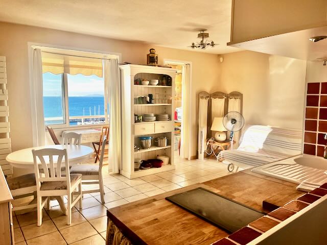 Appartement - SIX-FOURS-LES-PLAGES
