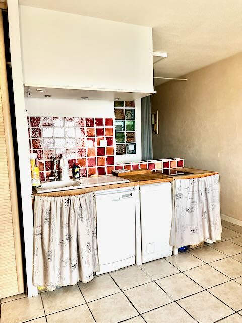 Appartement - SIX-FOURS-LES-PLAGES
