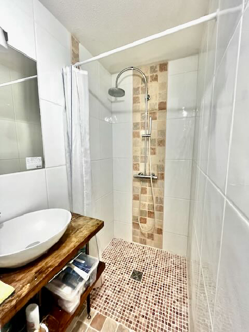 Appartement - SIX-FOURS-LES-PLAGES