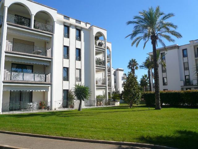Vente Appartement SANARY-SUR-MER