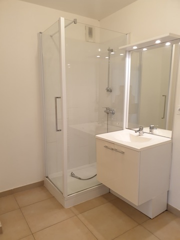 Apartment - SIX-FOURS-LES-PLAGES