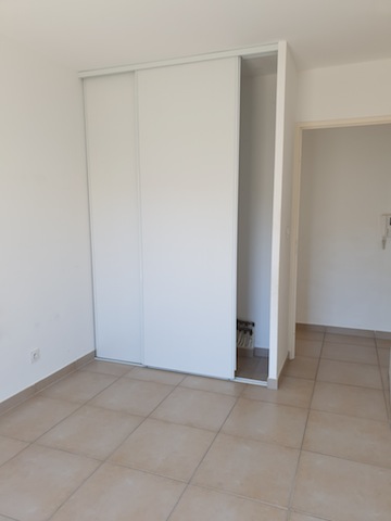 Apartment - SIX-FOURS-LES-PLAGES