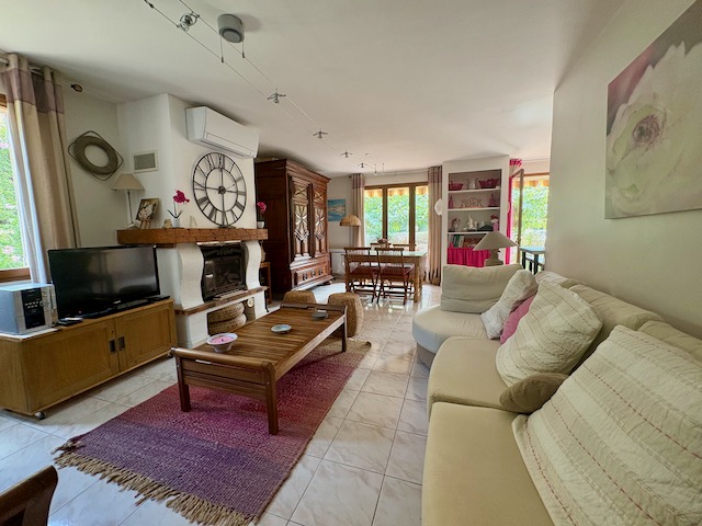 Maison-Villa - SIX-FOURS-LES-PLAGES