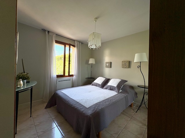 Maison-Villa - SIX-FOURS-LES-PLAGES