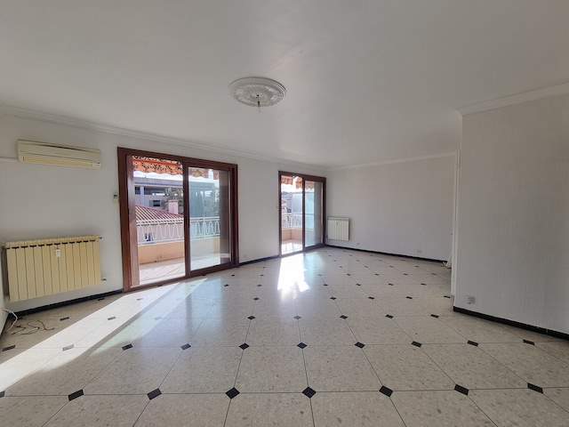 Apartment - SANARY-SUR-MER