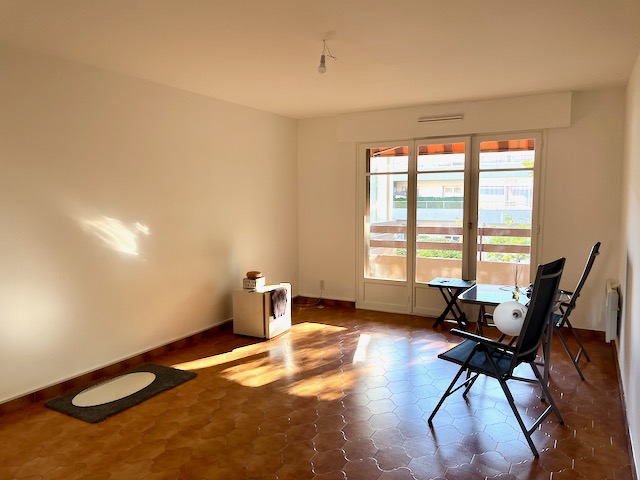 Apartment - SANARY-SUR-MER