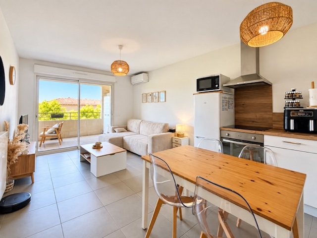 Appartement - SIX-FOURS-LES-PLAGES