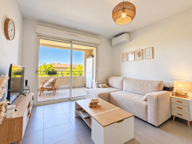 Appartement - SIX-FOURS-LES-PLAGES