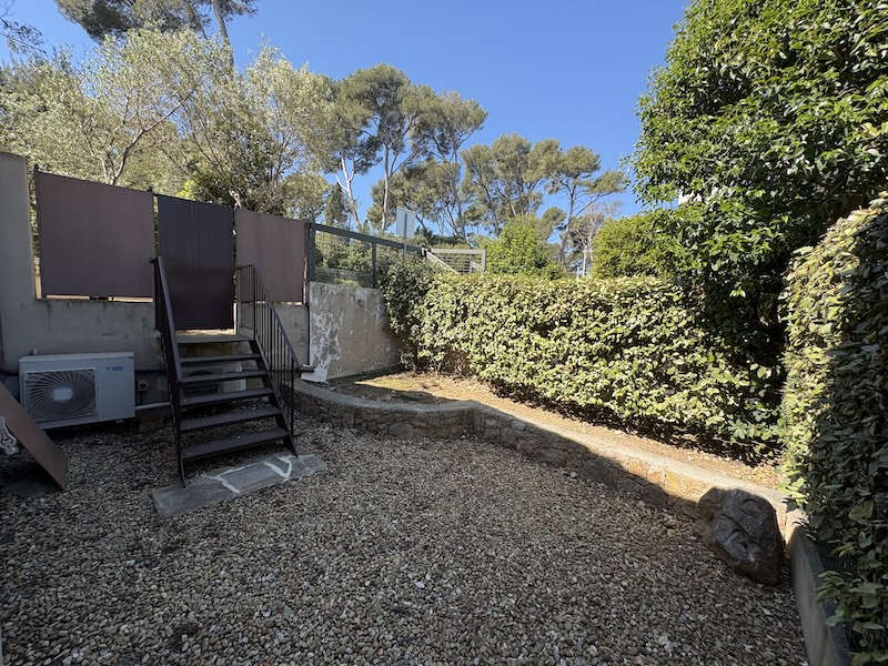 Local Commercial - SANARY-SUR-MER