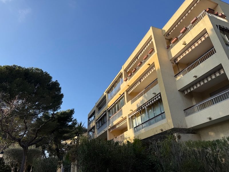 Location Appartement SANARY-SUR-MER