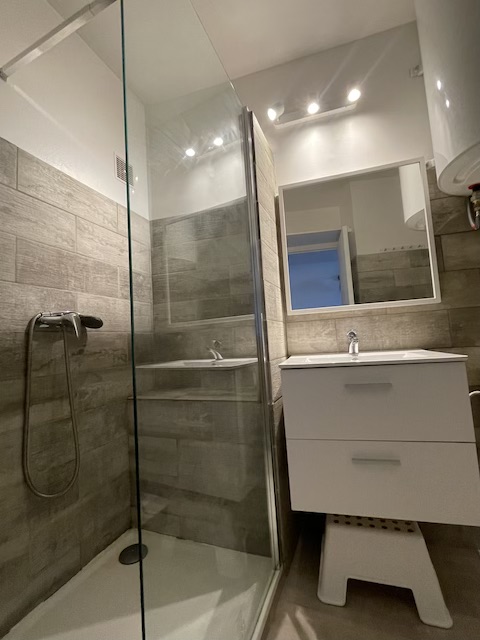 Appartement - SIX-FOURS-LES-PLAGES
