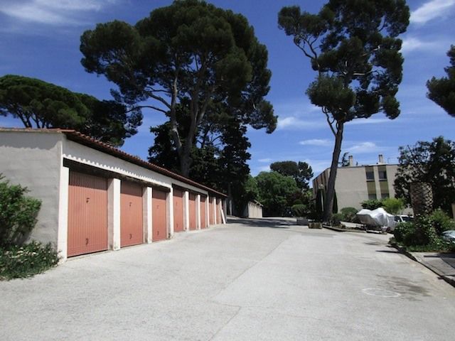 Location Garage TOULON