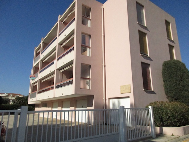 For rent Apartment SIX-FOURS-LES-PLAGES