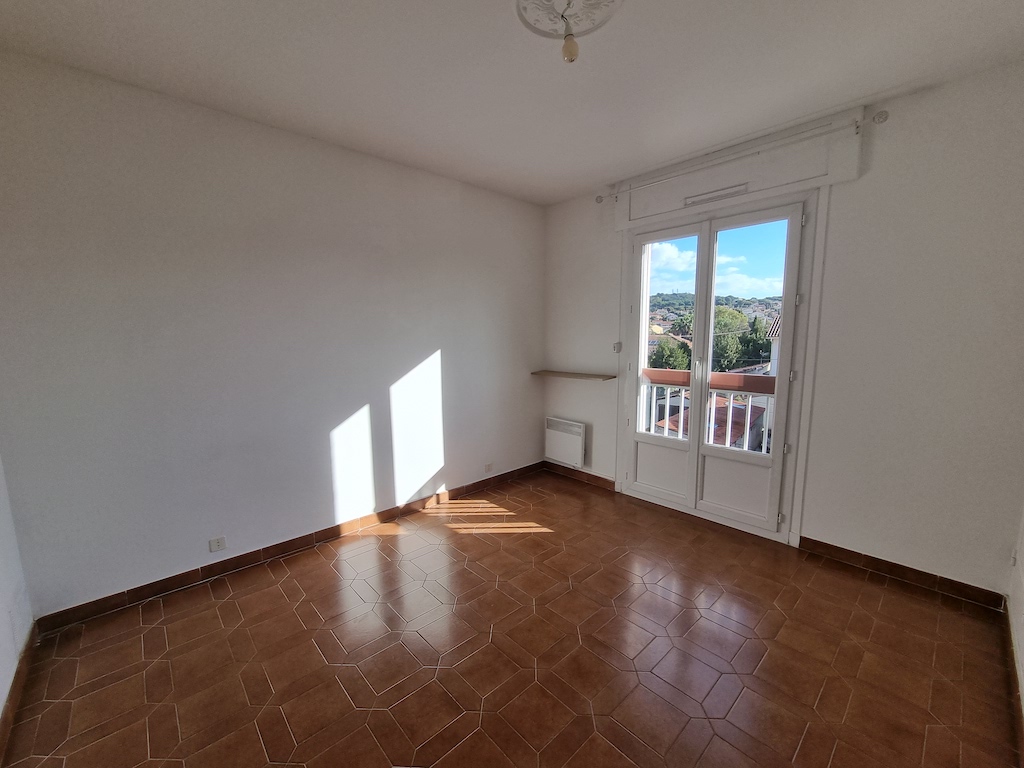 Appartement - SIX-FOURS-LES-PLAGES