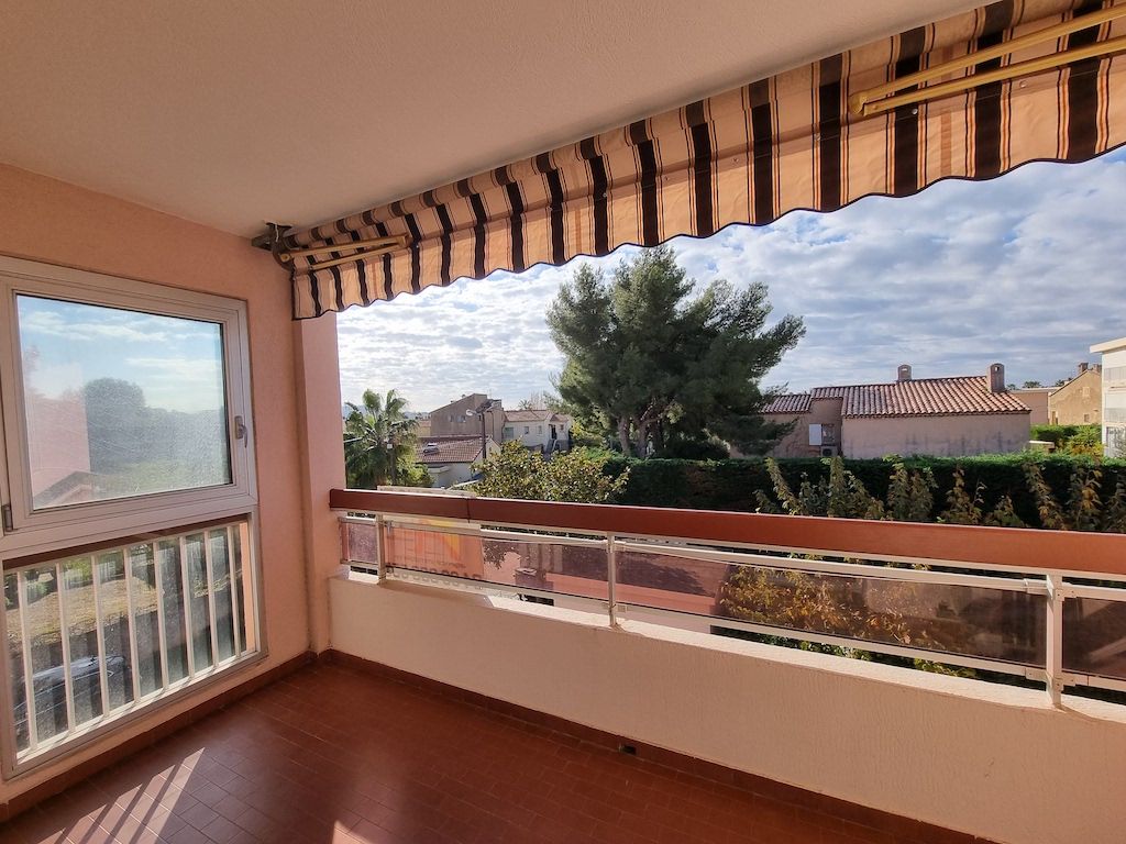 Appartement - SIX-FOURS-LES-PLAGES