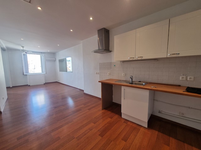 Appartement - SANARY-SUR-MER