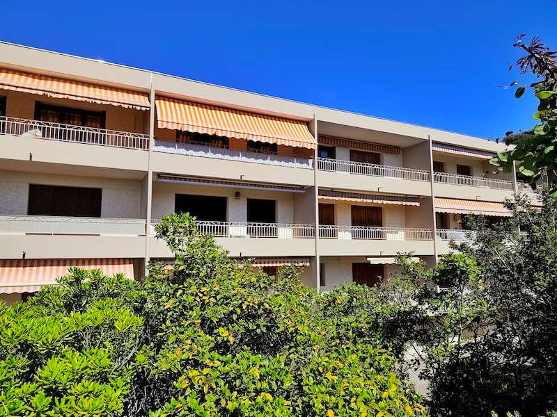 Location Appartement SANARY-SUR-MER