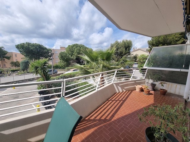Apartment - SANARY-SUR-MER