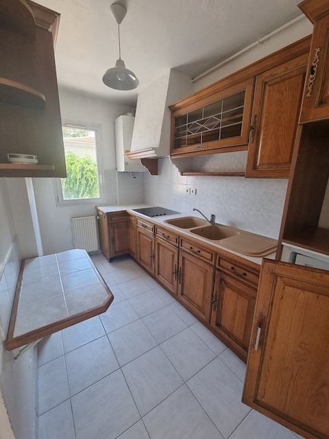 Apartment - SIX-FOURS-LES-PLAGES