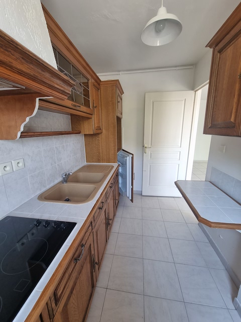 Apartment - SIX-FOURS-LES-PLAGES