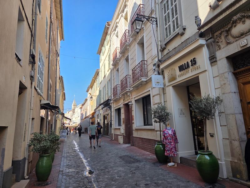 Location Appartement SANARY-SUR-MER