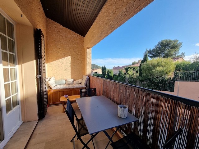 Apartment - SIX-FOURS-LES-PLAGES