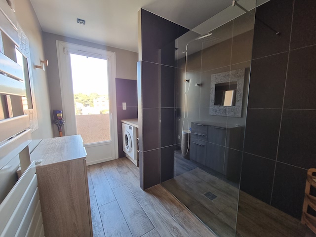 Apartment - SIX-FOURS-LES-PLAGES