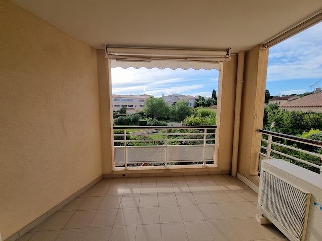 Appartement - SIX-FOURS-LES-PLAGES