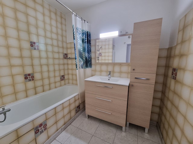 Apartment - SANARY-SUR-MER