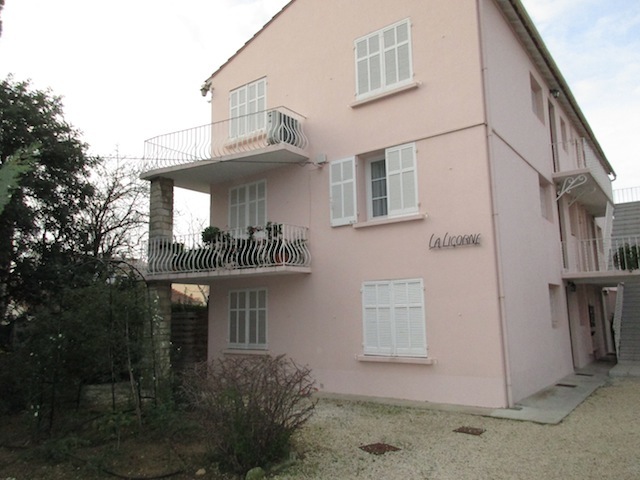 Apartment - SANARY-SUR-MER