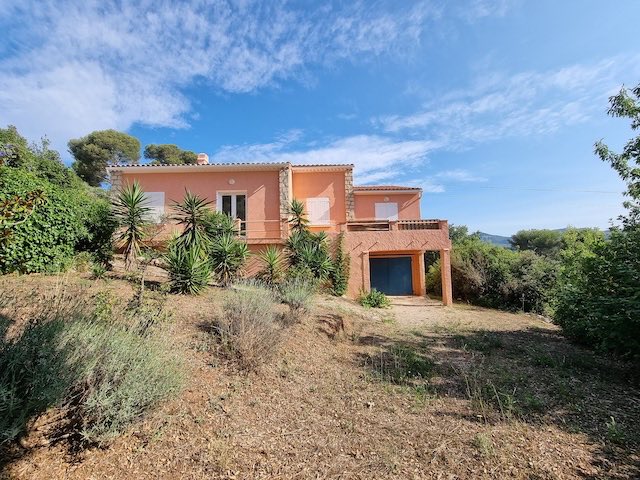 House - SANARY-SUR-MER