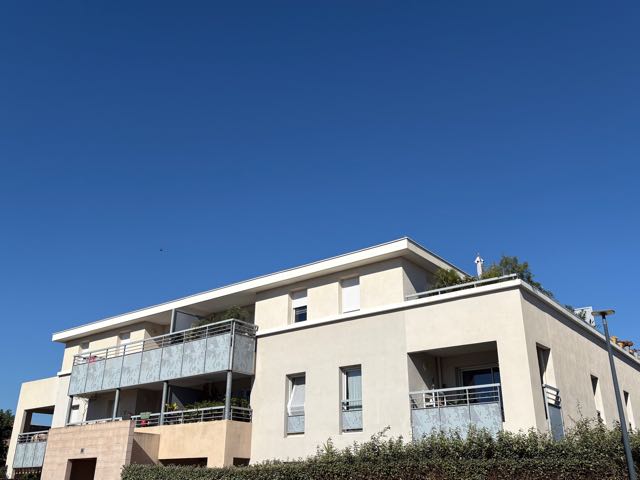 Location Appartement SIX-FOURS-LES-PLAGES