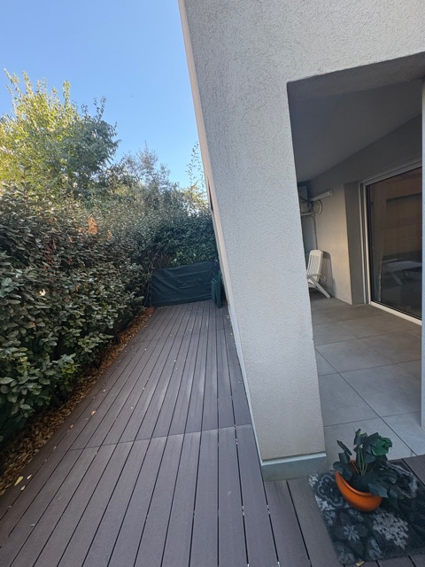 Apartment - SIX-FOURS-LES-PLAGES