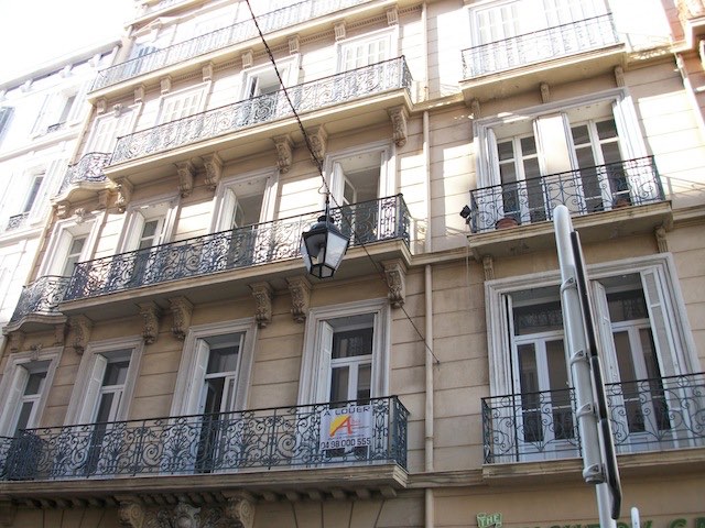 For rent Local Commercial TOULON